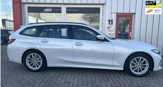 BMW 3-serie Touring 320E WideScreen/Leer/LED