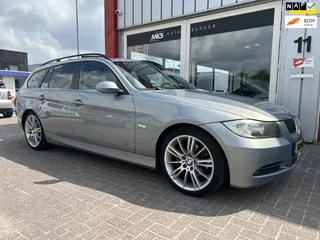 BMW 3-serie Touring 325i High Executive Leer/Panodak